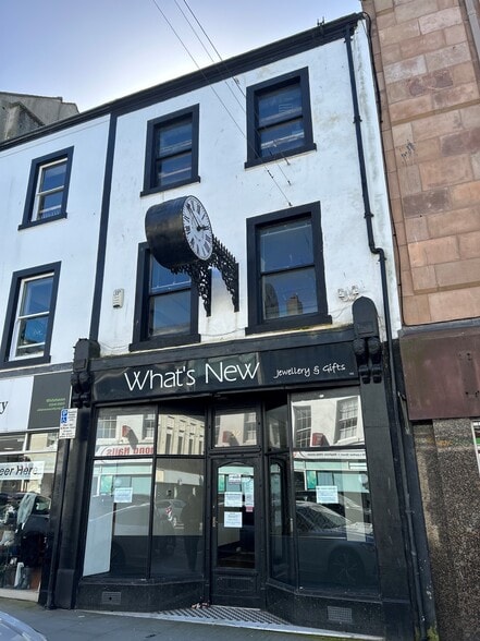 32 Lowther St, Whitehaven for lease - Primary Photo - Image 1 of 6