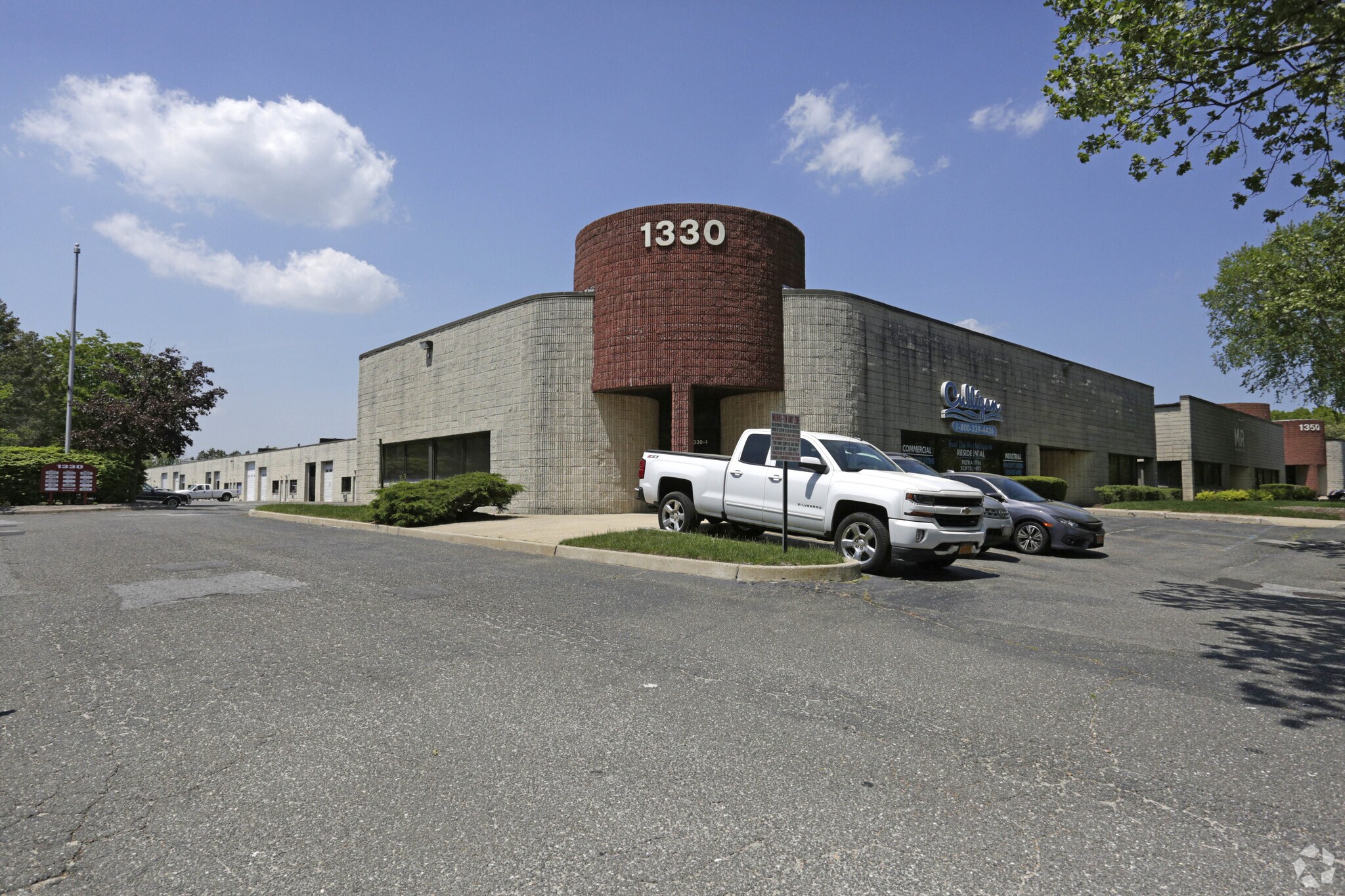 1330 Lincoln Ave, Holbrook, NY for sale Primary Photo- Image 1 of 1