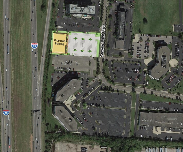 Crowne Point, Sharonville, OH for sale - Primary Photo - Image 1 of 1