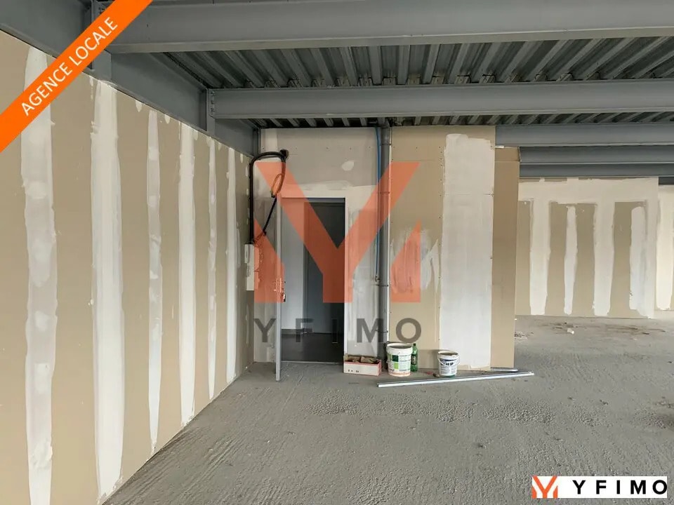 Vente Bureaux 355 m² - Photo 1
