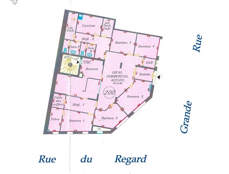 Retail in Garches for lease - Building Photo - Image 2 of 2