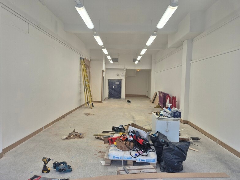 620 Prescot Rd, Liverpool for lease - Building Photo - Image 2 of 3