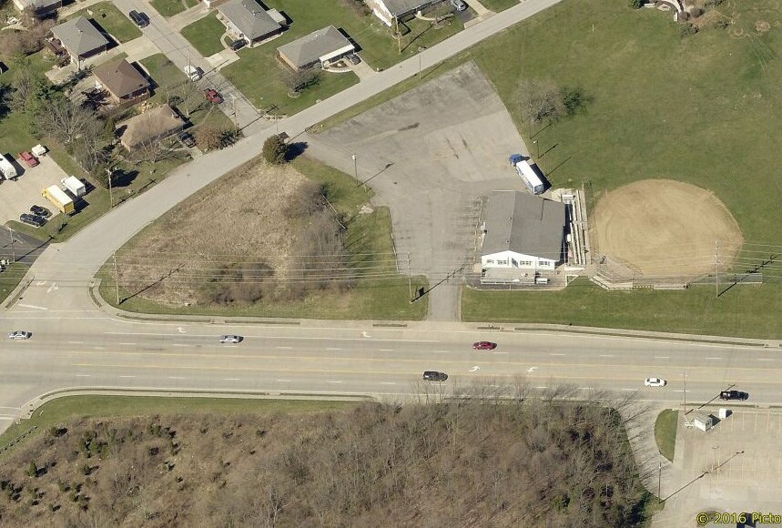 32 Spillman Dr, Alexandria, KY for sale - Primary Photo - Image 1 of 1