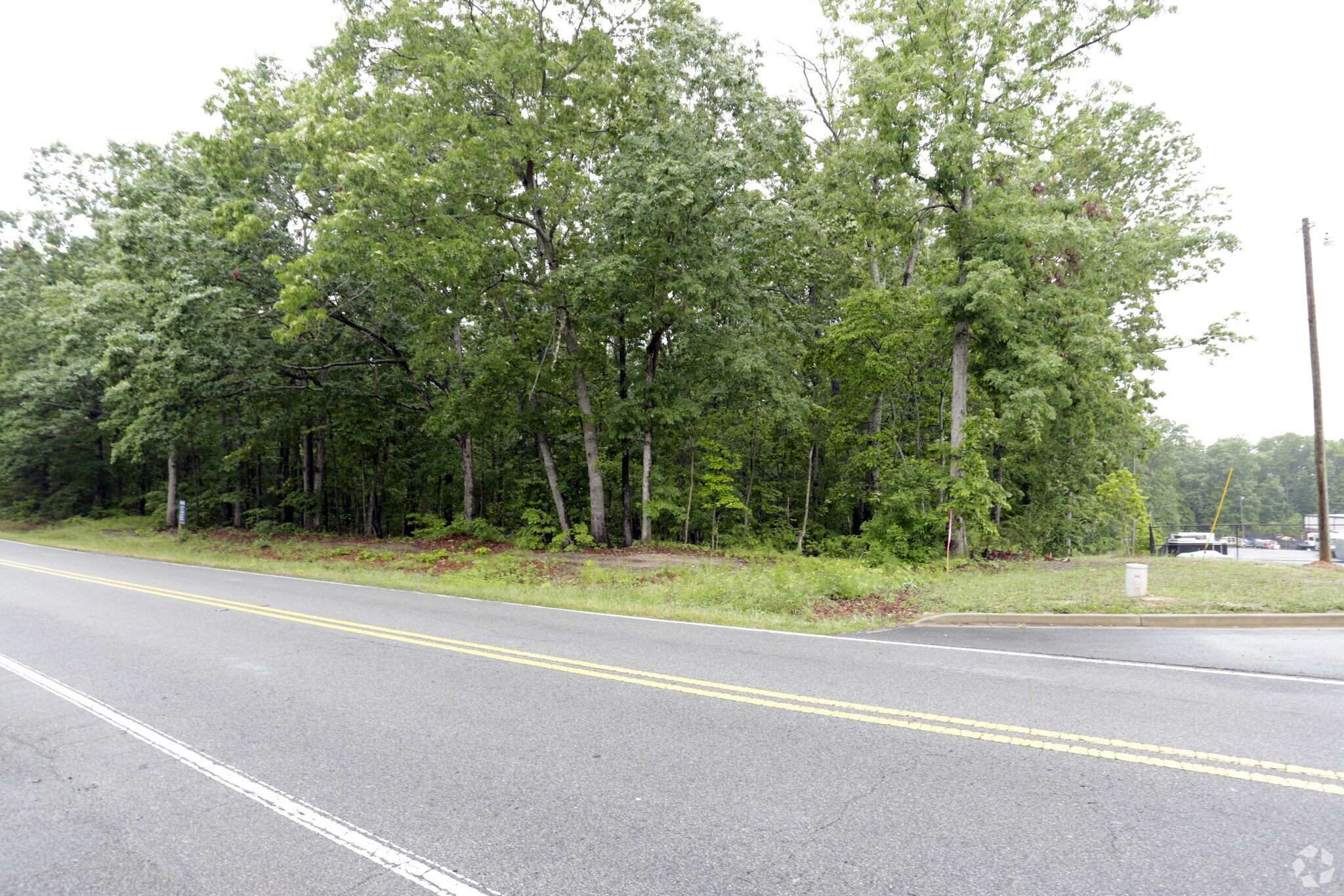 2445-2455 Thompson Mill Rd, Buford, GA for sale Primary Photo- Image 1 of 1