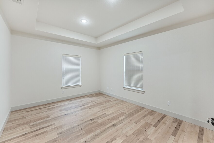 8201 Mid Cities Blvd, North Richland Hills, TX for sale - Building Photo - Image 2 of 9