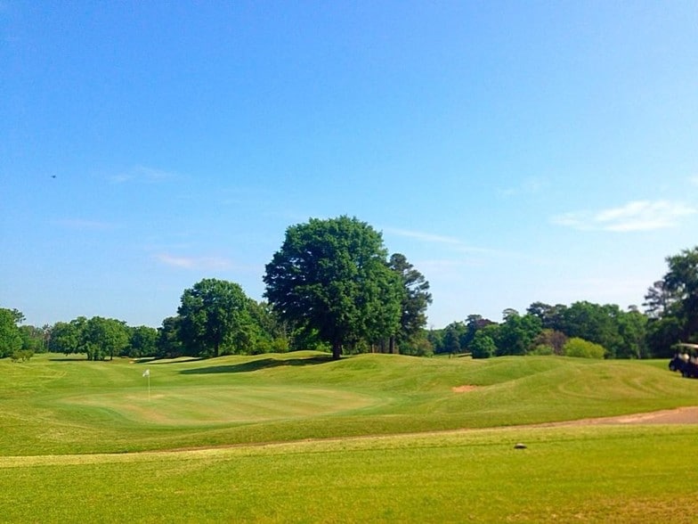 3101 Esplanade Ave, Shreveport, LA for sale - Building Photo - Image 3 of 29