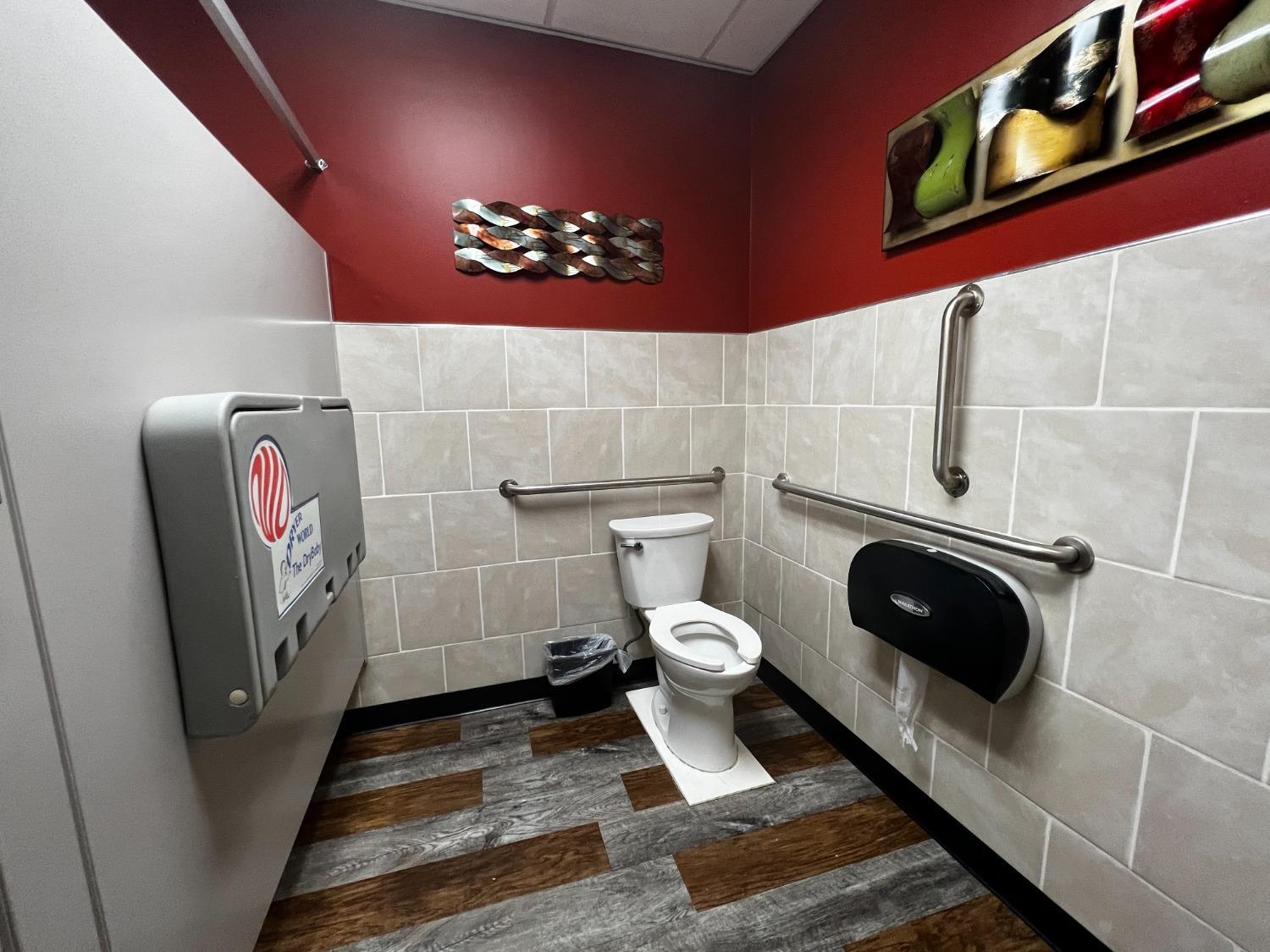 419 W Benson St, Reading, OH 45215 Benson Tavern