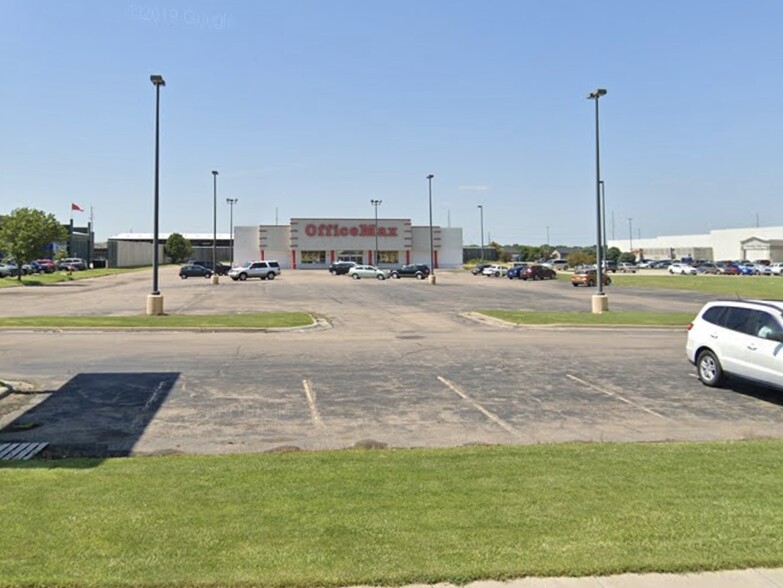 2130 N Diers Ave, Grand Island, NE for sale - Building Photo - Image 1 of 1