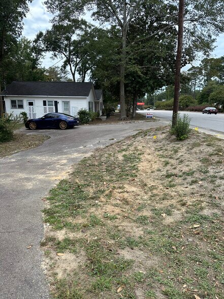 1617 Sunset Blvd, West Columbia, SC for sale - Building Photo - Image 3 of 36