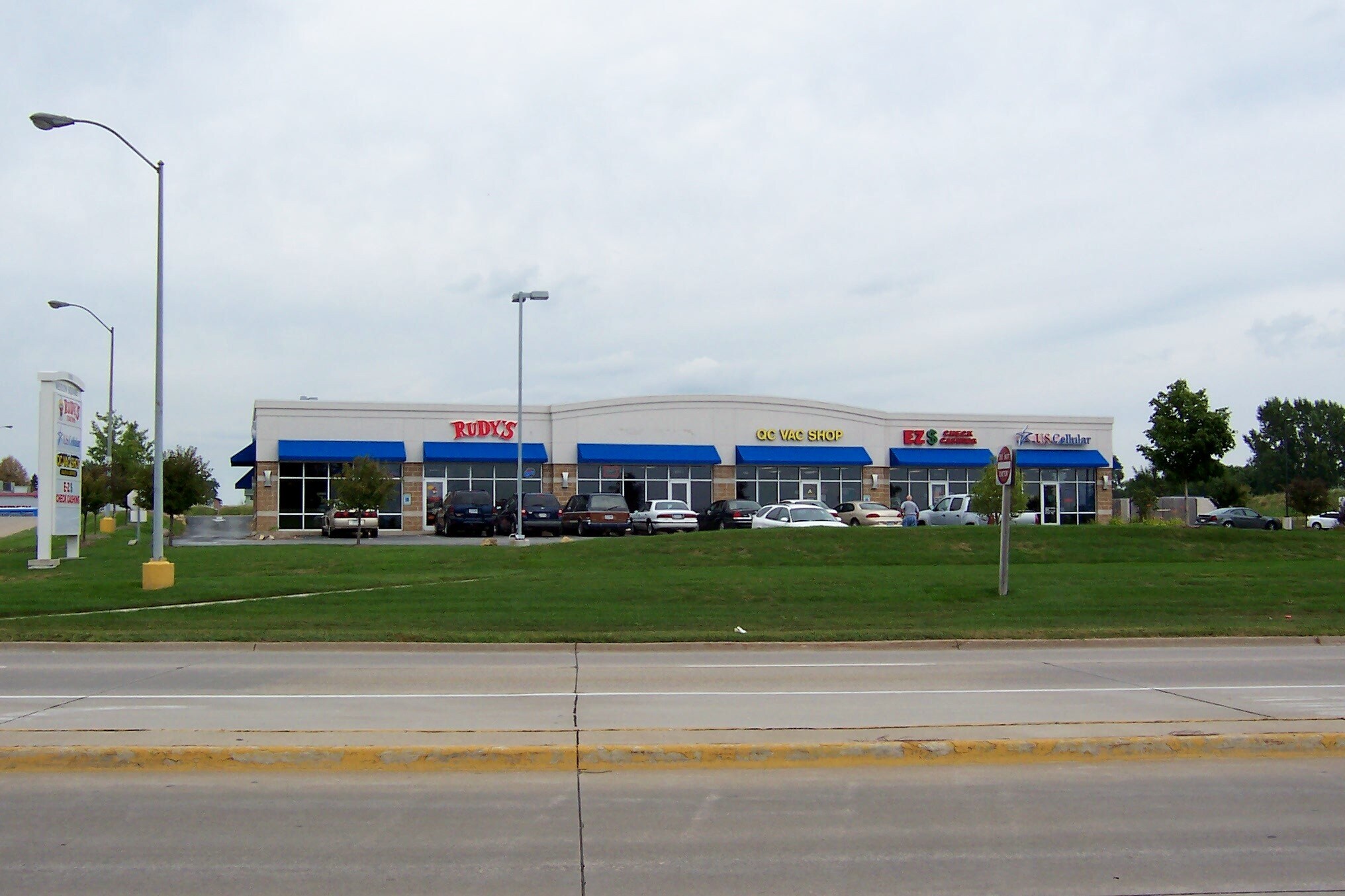 3502 W Kimberly Rd, Davenport, IA for sale Building Photo- Image 1 of 1