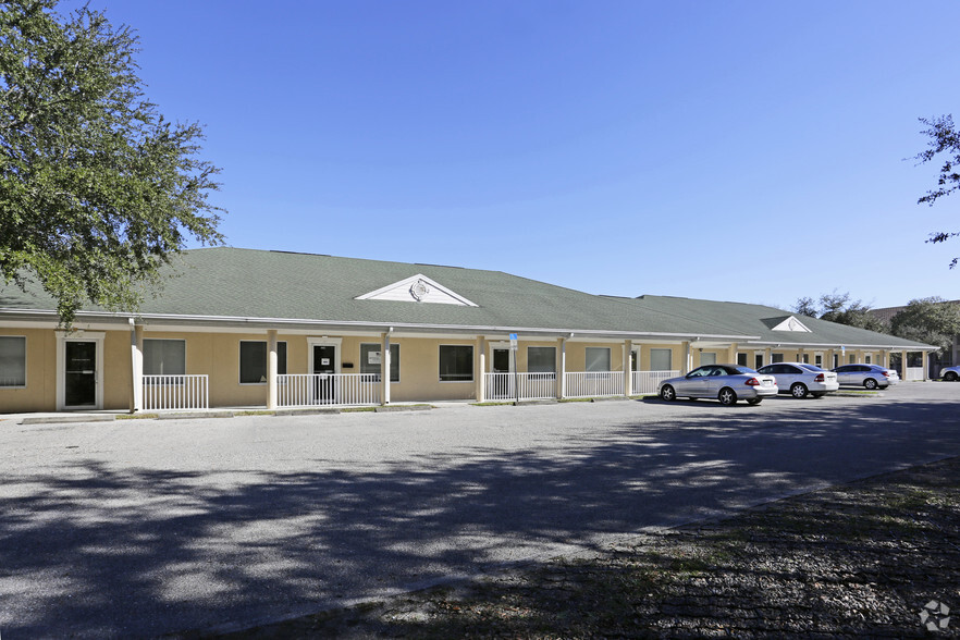 40 Sarasota Center Blvd, Sarasota, FL for lease - Building Photo - Image 3 of 6