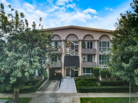 16 Units Century City Adjacent - Golf Course