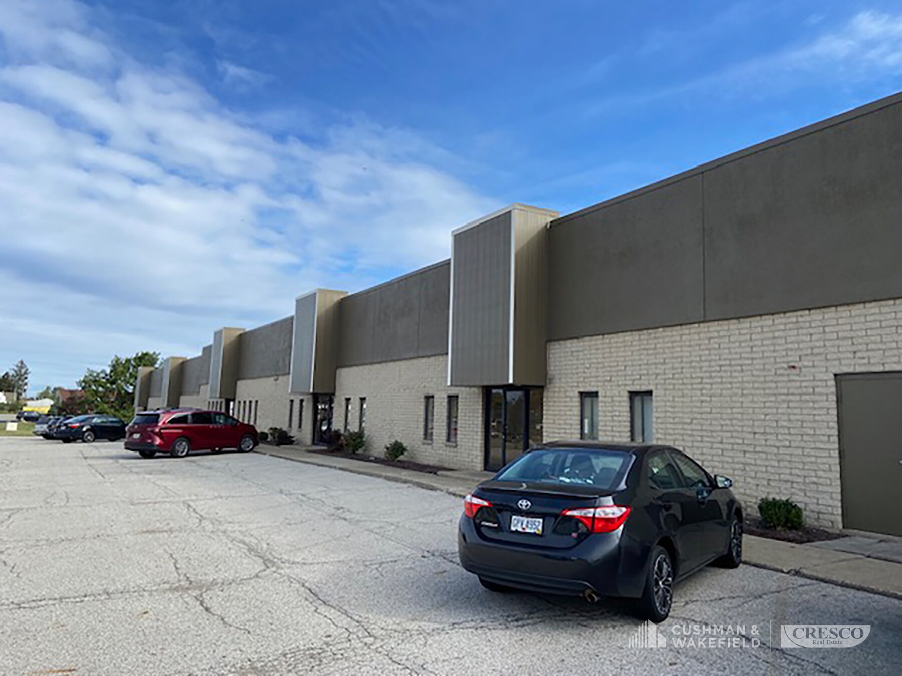 7307 Young Dr, Walton Hills, OH for sale Building Photo- Image 1 of 1