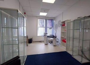 Millfield Rd, Horbury for lease Interior Photo- Image 2 of 8