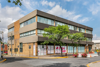 More details for 85 Rue Saint-Charles O, Longueuil, QC - Office for Lease