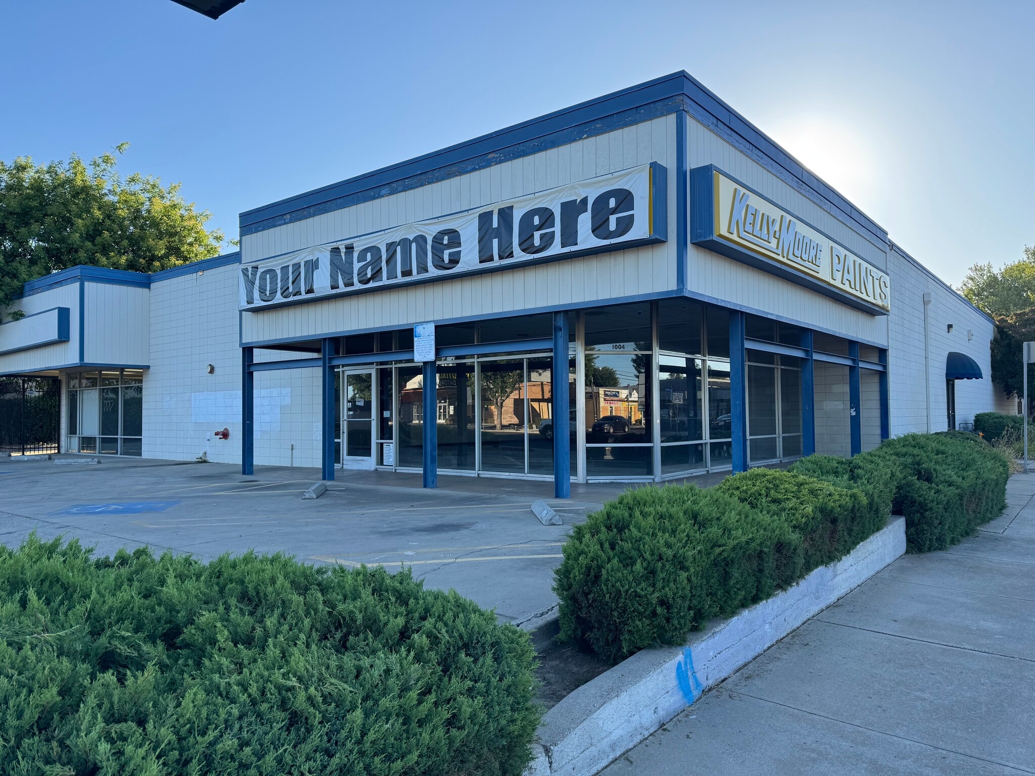 1004 Mchenry Ave, Modesto, CA for lease Building Photo- Image 1 of 19