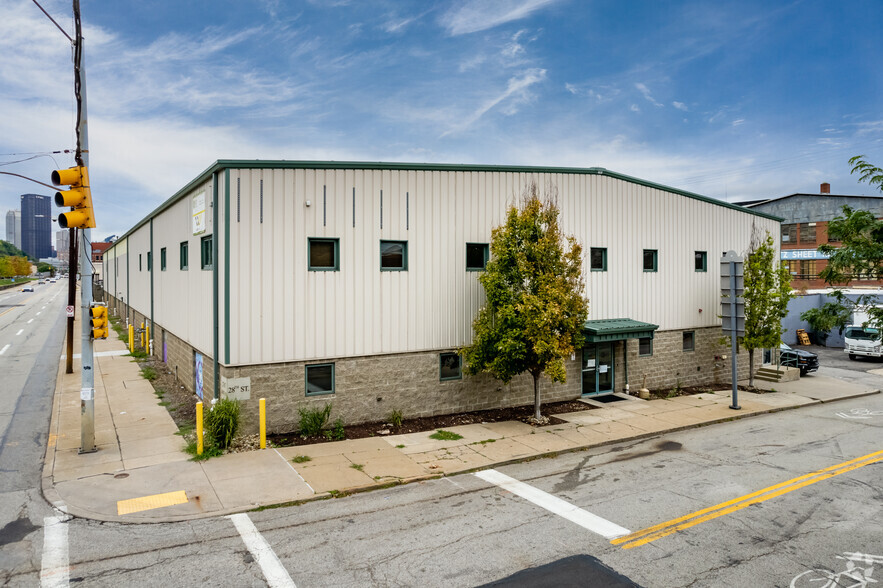 2767 Liberty Ave, Pittsburgh, PA for lease - Primary Photo - Image 1 of 26