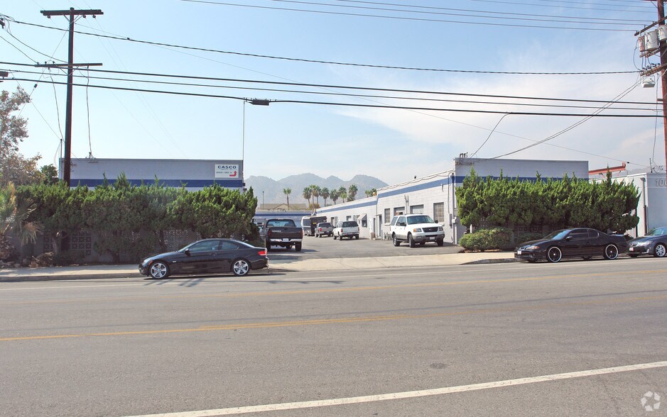 10035 Canoga Ave, Chatsworth, CA for sale - Building Photo - Image 1 of 1