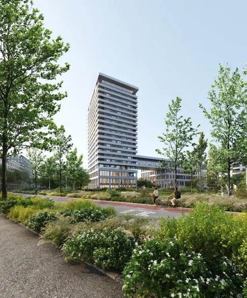 Office in Toulouse for lease - Building Photo - Image 2 of 12