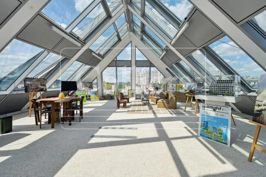 10-12 Rue Horace Vernet, Issy-les-Moulineaux for lease - Building Photo - Image 2 of 23