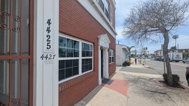4425 Cass St, San Diego, CA for lease Building Photo- Image 1 of 10
