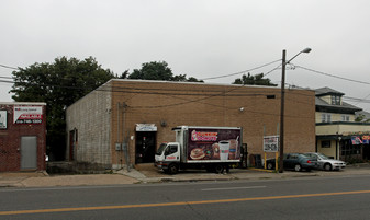 Warehouse On Main Road - Warehouse