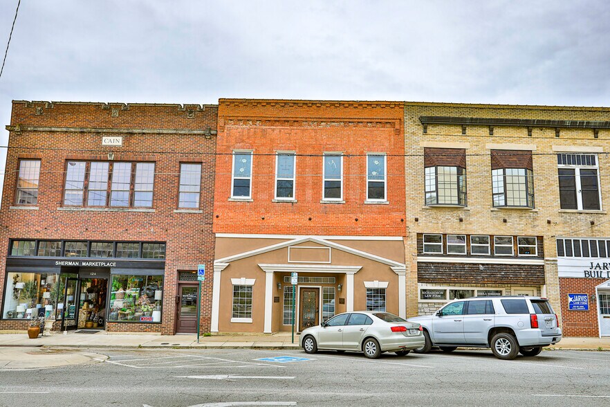 120 S Crockett St, Sherman, TX for sale - Primary Photo - Image 1 of 1