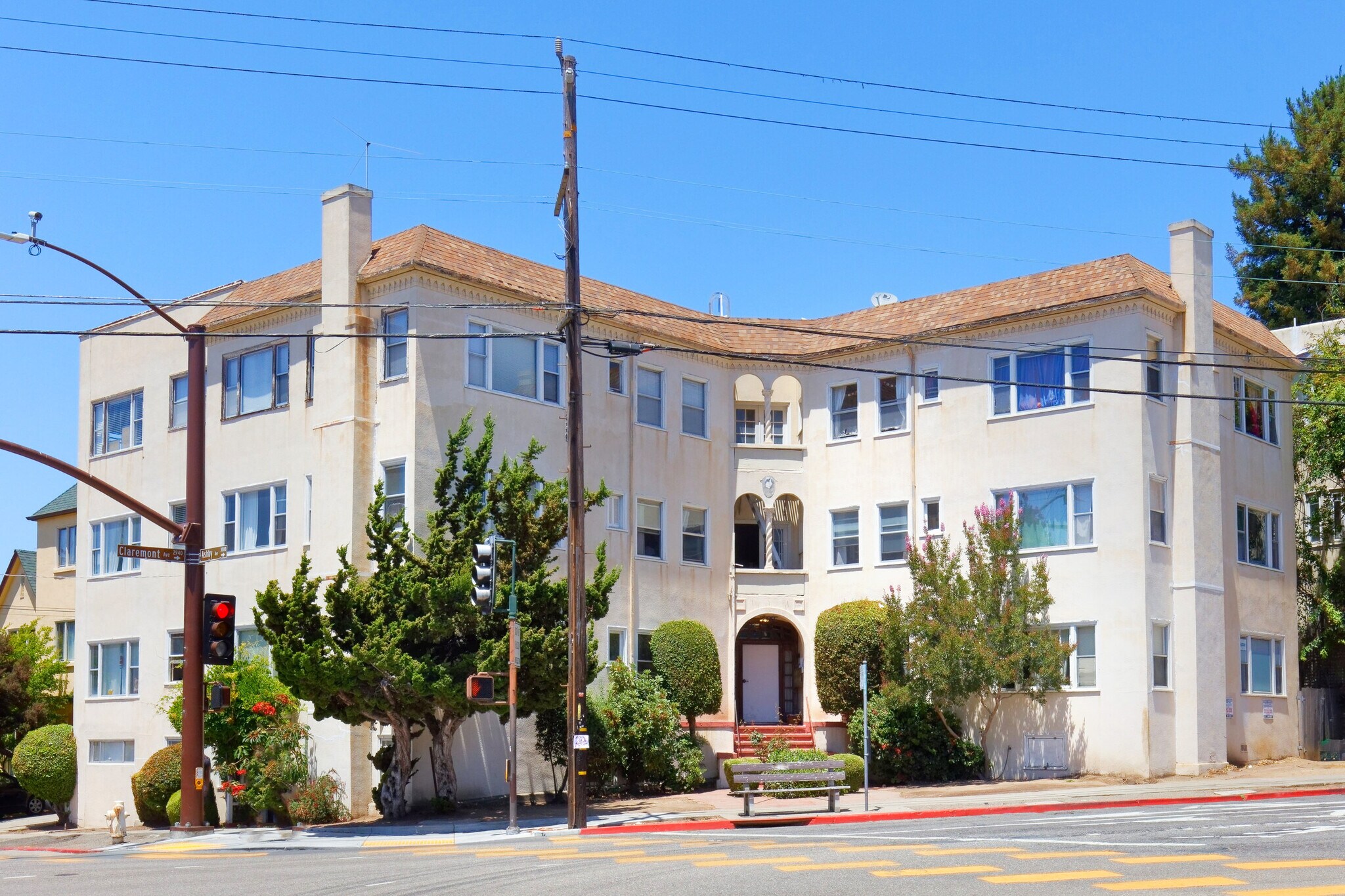 2924 Claremont Ave, Berkeley, CA for sale Building Photo- Image 1 of 1