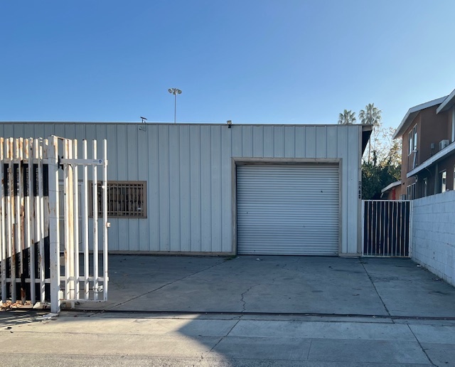 1724 W 2nd St, Santa Ana, CA for sale - Building Photo - Image 1 of 8