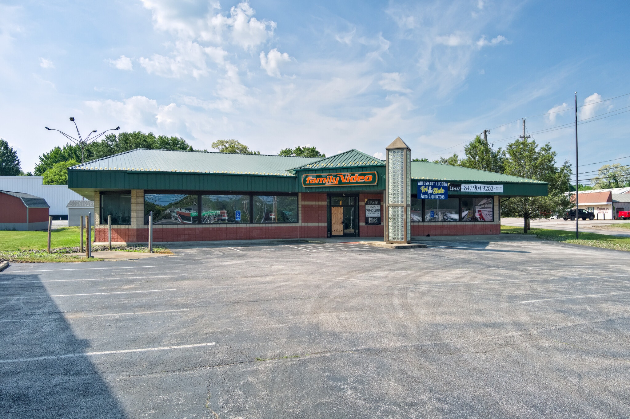 1818 W Prospect Rd, Ashtabula, OH for lease Building Photo- Image 1 of 15