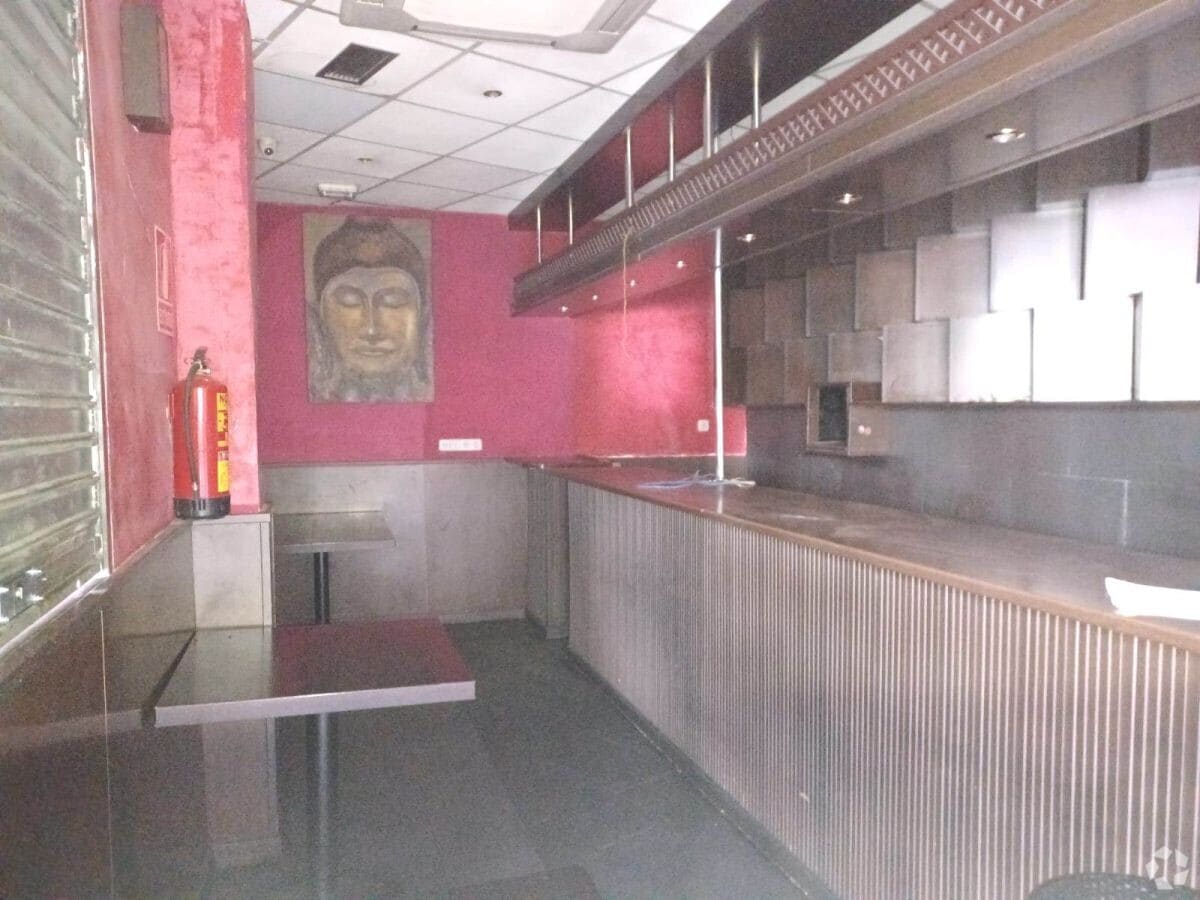 Madrid, MAD 28038 - Unit Puerta C -  - Interior Photo - Image 1 of 6