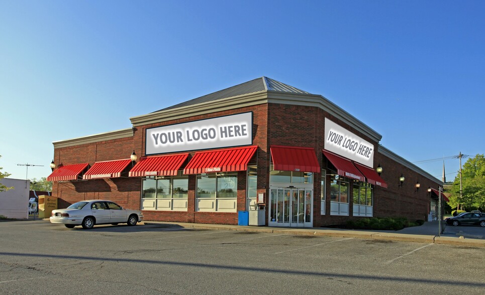 4460-4486 Mayfield Rd, Cleveland Heights, OH for lease - Building Photo - Image 1 of 4