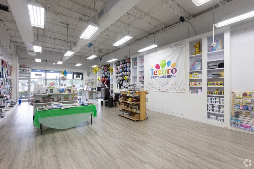 4646-4698 NW 183rd St, Miami Gardens, FL for lease - Interior Photo - Image 2 of 13