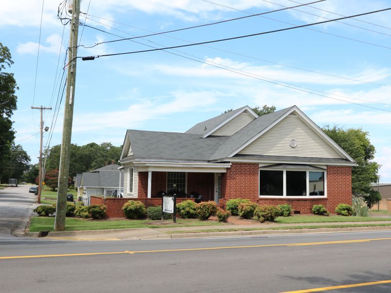 501 N Main St, Greer, SC for sale Building Photo- Image 1 of 1
