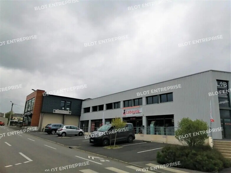 Office in Landerneau for lease - Building Photo - Image 2 of 8