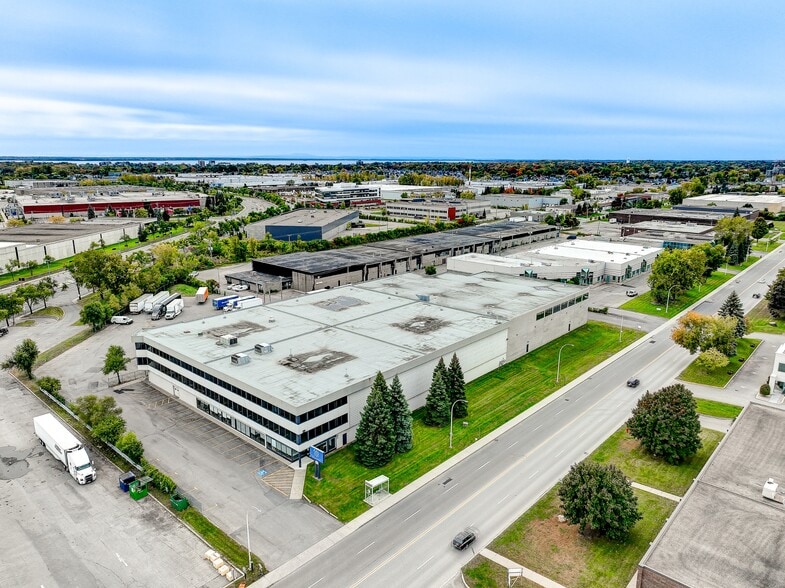 20 Boul Hymus, Pointe-claire, QC for lease - Building Photo - Image 2 of 12