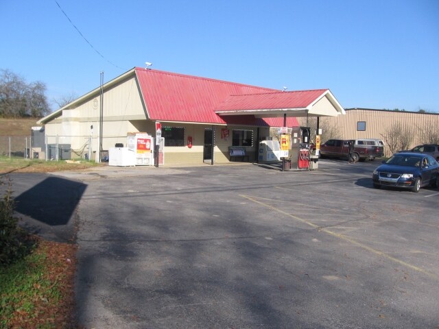 461 Harris Beamer Rd SW, Calhoun, GA for sale Primary Photo- Image 1 of 1