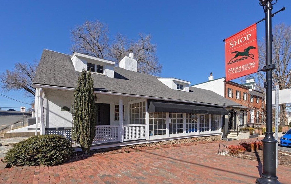 100 E Washington St, Middleburg, VA for sale Building Photo- Image 1 of 1