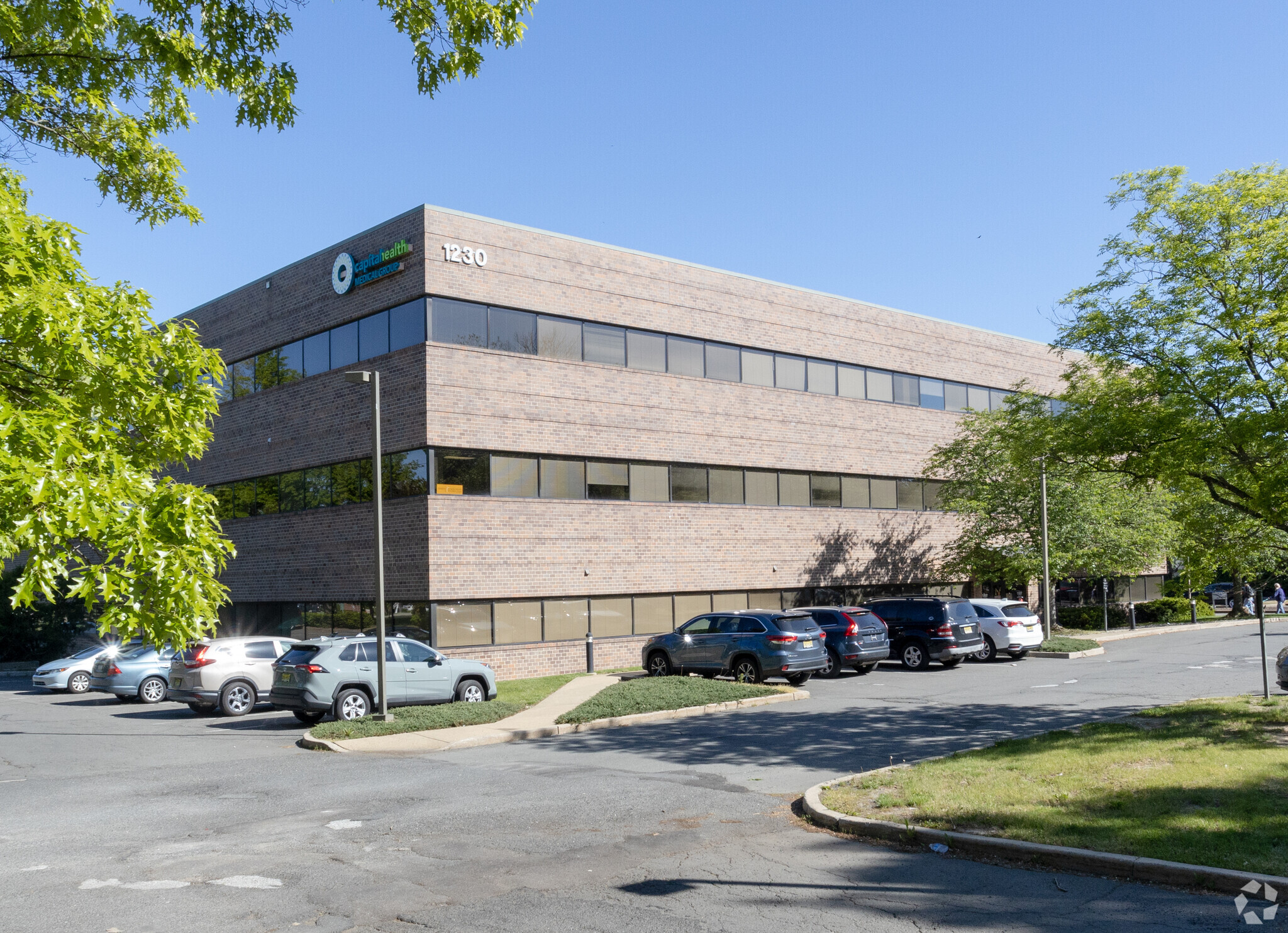 1230 Parkway Ave, Ewing, NJ 08628 - Parkway Corporate Center | LoopNet