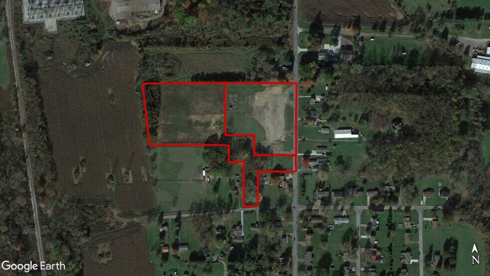 511 Trump Ave, Canton, OH for sale - Building Photo - Image 2 of 2