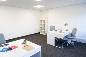 Courtwick Lane, Littlehampton for lease Interior Photo- Image 2 of 6