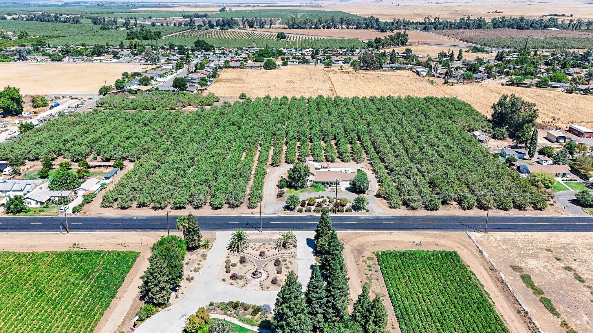 12800 Le Grand Rd, Le Grand, CA for sale Primary Photo- Image 1 of 2