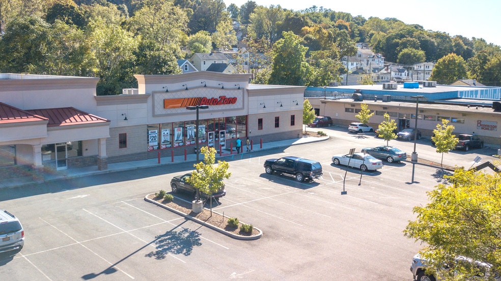 1721 Main St, Peekskill, NY for sale - Building Photo - Image 1 of 14