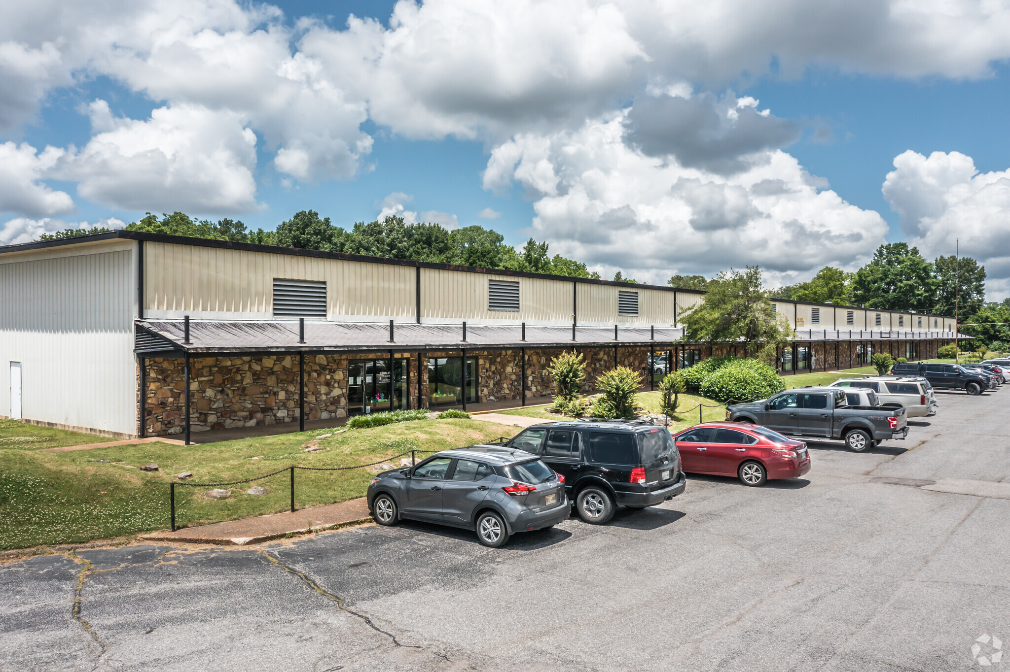 5784-5818 Ferguson Rd, Bartlett, TN for lease Primary Photo- Image 1 of 8