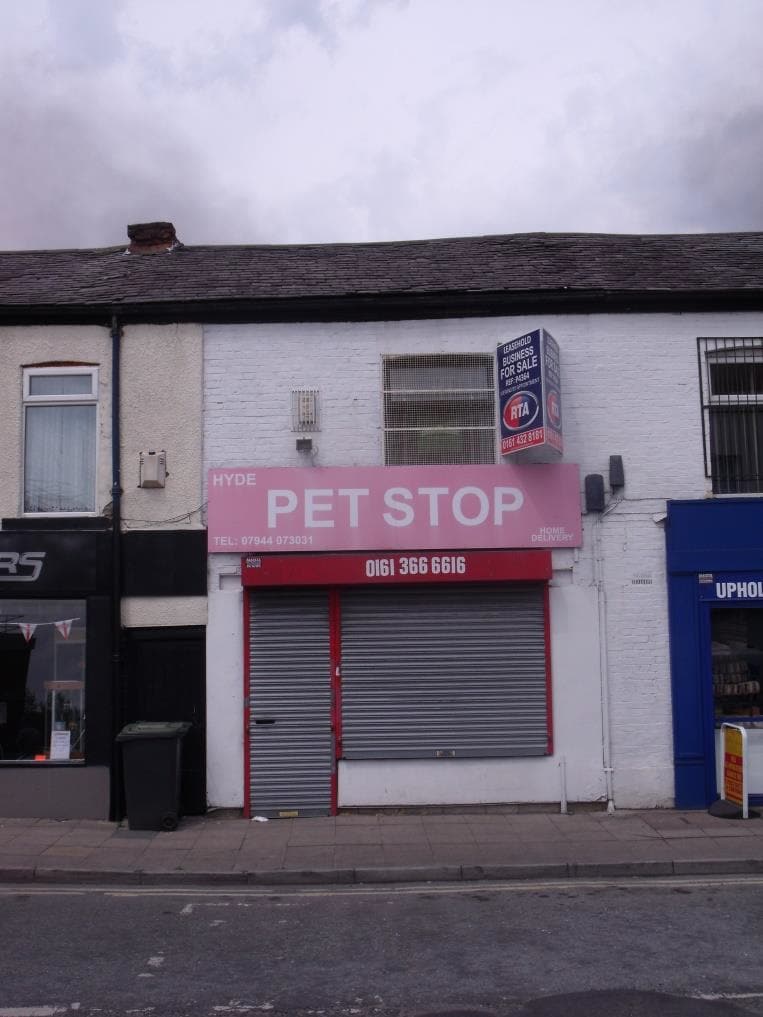 13 Clarendon Pl, Hyde for sale Primary Photo- Image 1 of 1