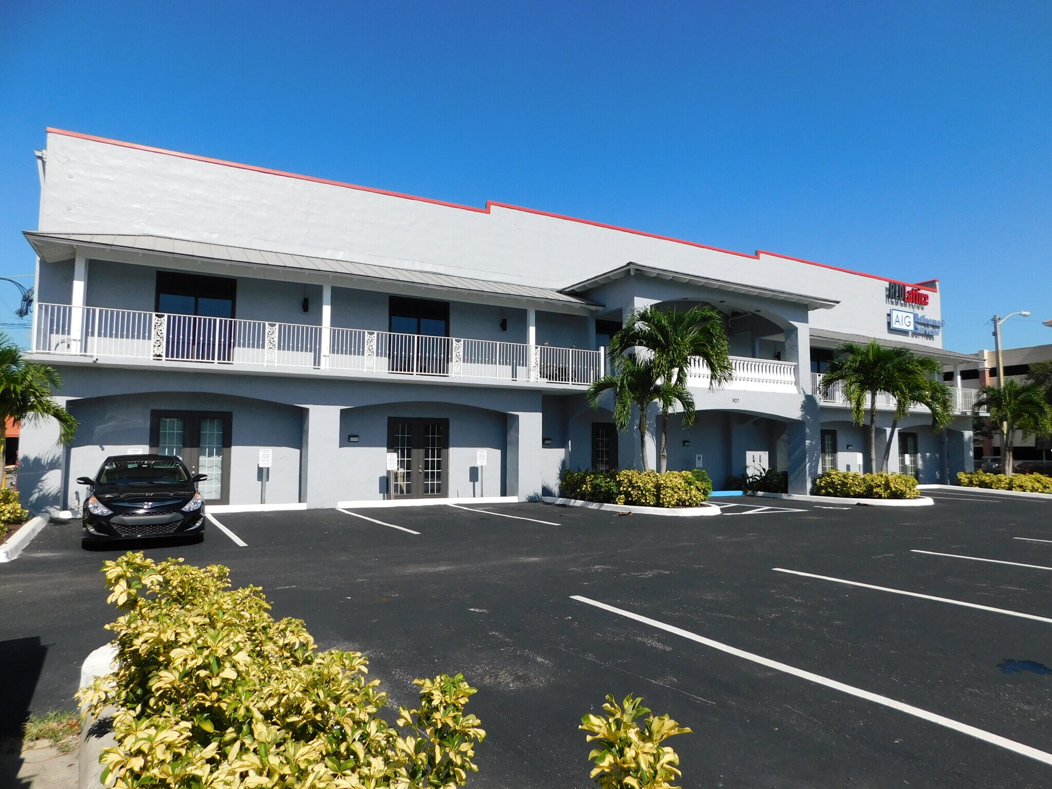 907 E Strawbridge Ave, Melbourne, FL for sale Building Photo- Image 1 of 1