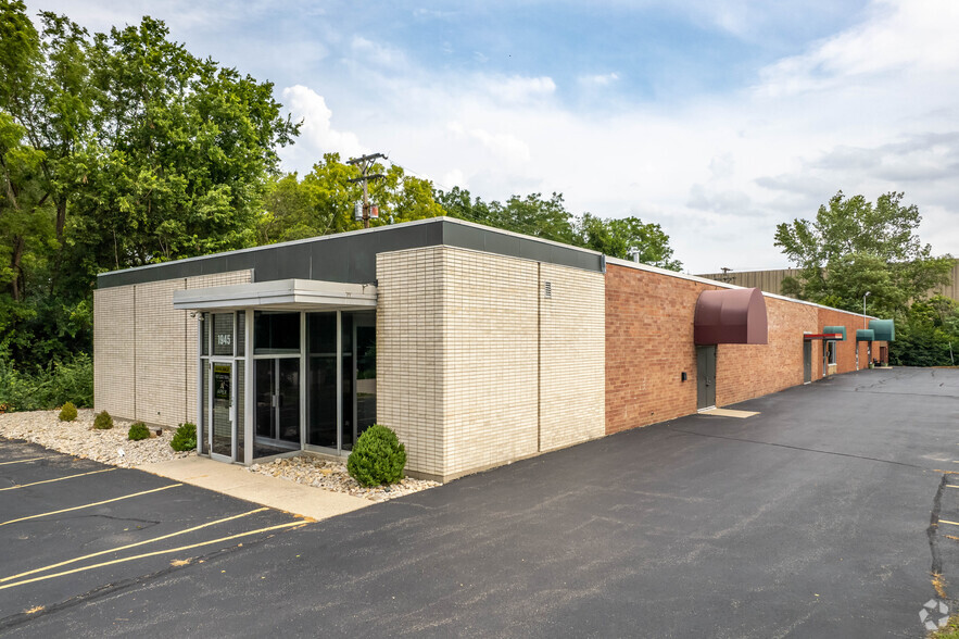 1945 Southtown Blvd, Dayton, OH for lease - Building Photo - Image 2 of 5