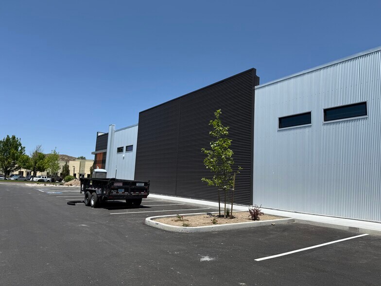 9570 Prototype Ct, Reno, NV for lease - Building Photo - Image 2 of 7