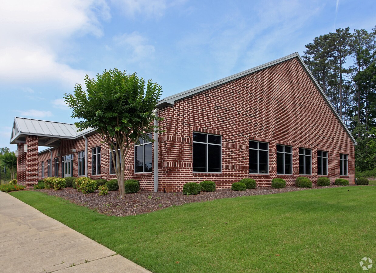 1507 Alex Dr, Irondale, AL 35210 Office for Lease