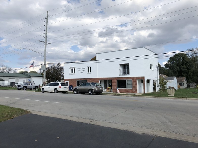 300 S Bridge St, Aroma Park, IL 60910